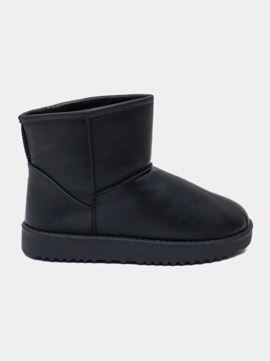 Угги  UGG— это популярные сапоги из натуральной двусторонней овчины