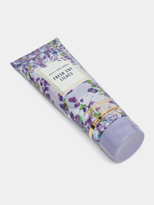 Namlantiruvchi va oziqlantiruvchi tana kremi Bath And Body Works