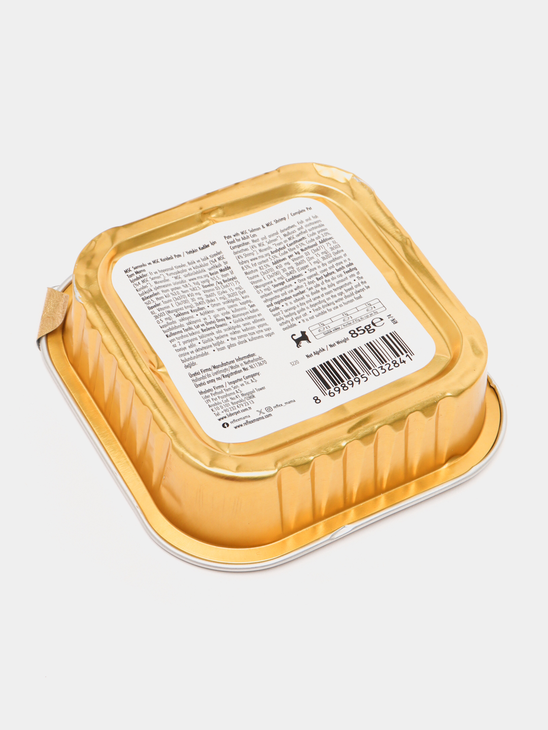 Korset va paypoqdagi etuk ayollarning fotosuratlari