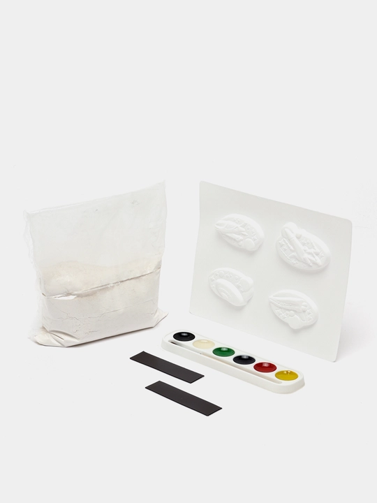 Magnitli gipslar "Fazoga sayohat" М-072 q0000011805