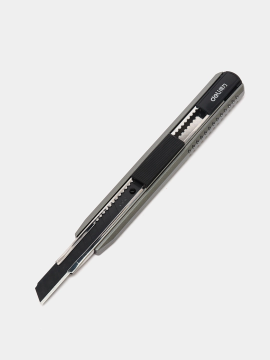 Kantselyariya pichog'I Deli qora, 9 mm 2036s