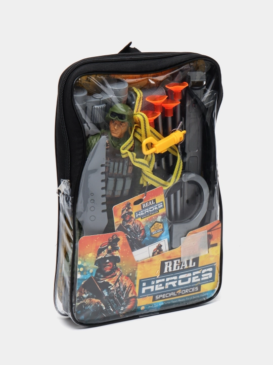 Набор игрушек Real Heroes
