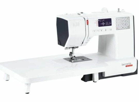 Tikuv mashinasi Bernette B38