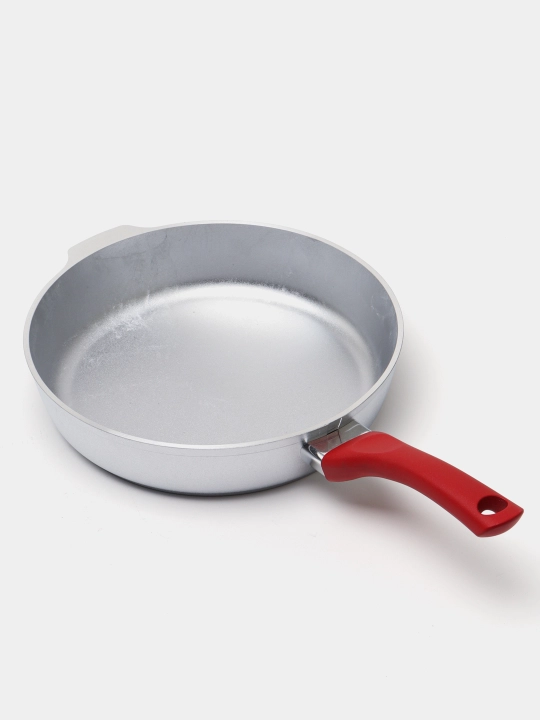 Tova Kukmara, qalinlashgan pastki bilan
