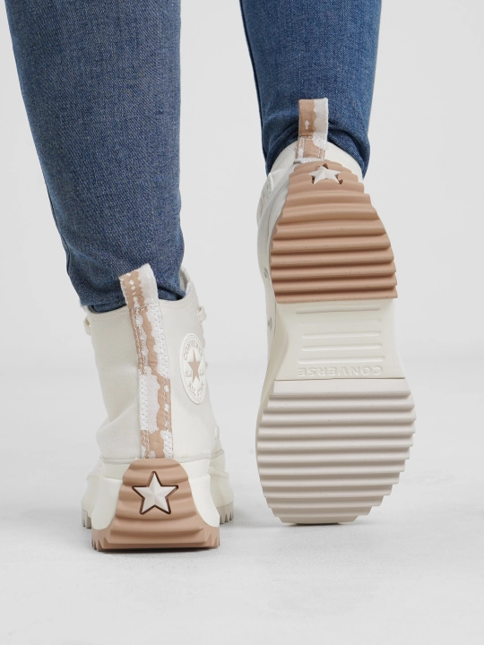 Ayollar kedalari Converse CV159