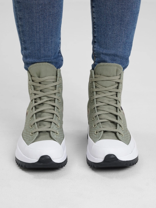 Ayollar kedalari Converse CV165