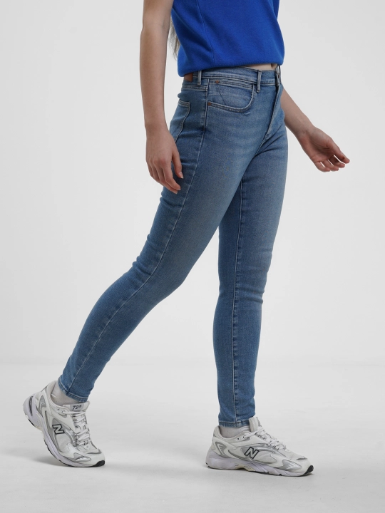 Джинсы женские Wrangler WRB45