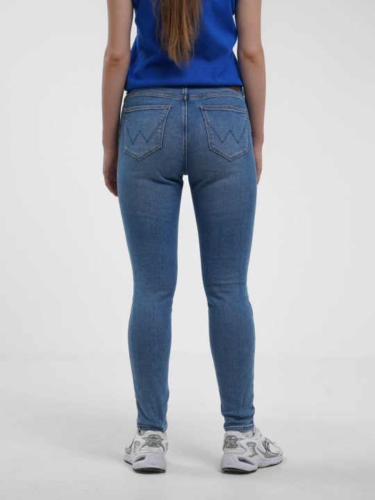Джинсы женские Wrangler WRB45