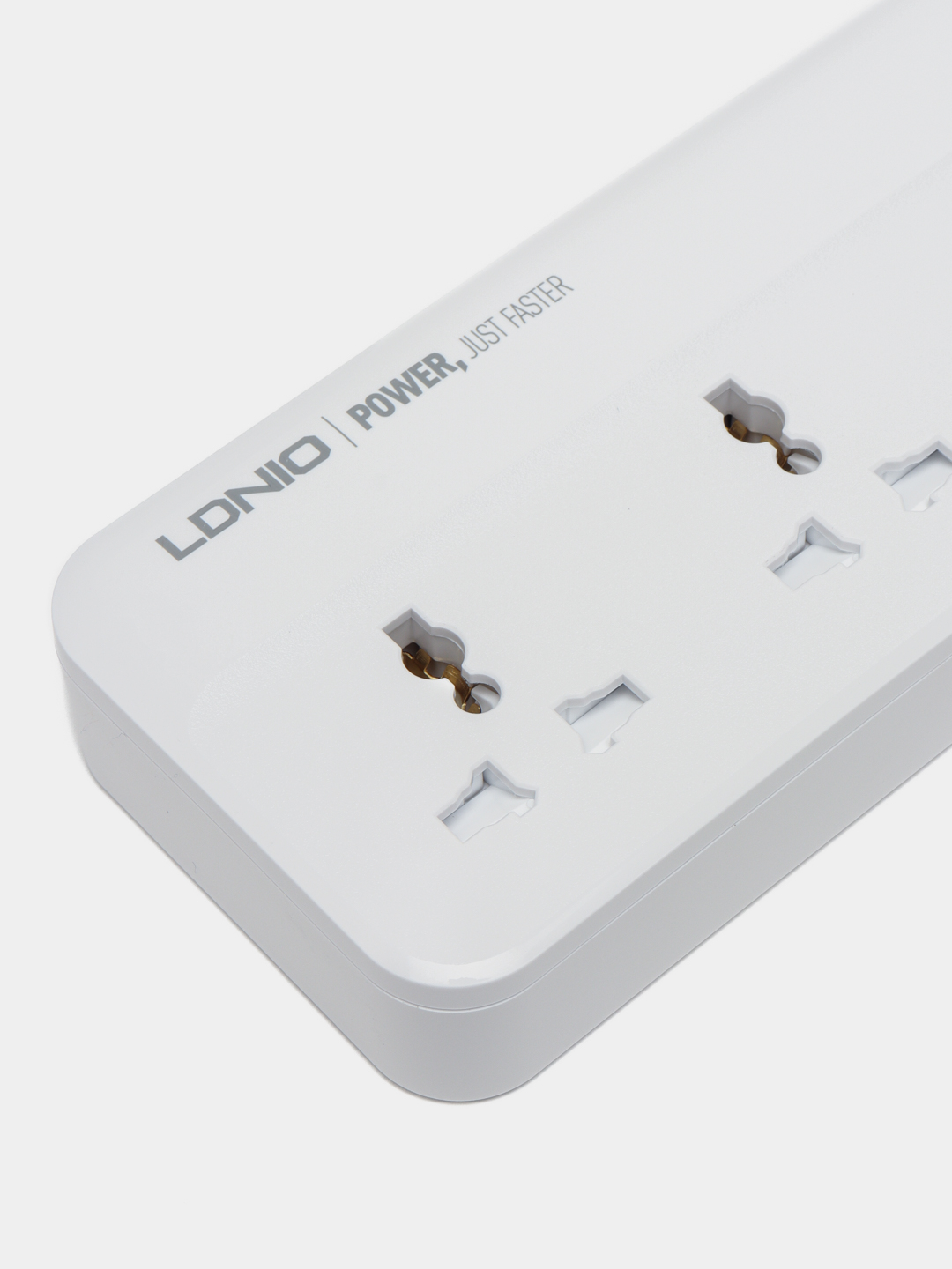 Сетевой фильтр пилот удлинитель LDNIO Power Strip Surge Protector 2500W