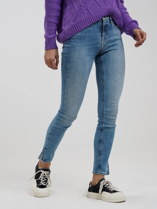 Ayollar jinsisi Calvin Klein J20J215401 1AA