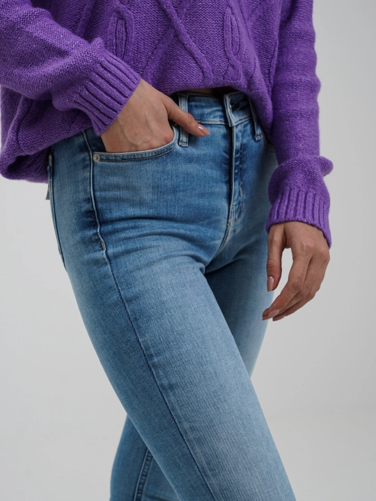Ayollar jinsisi Calvin Klein J20J215401 1AA