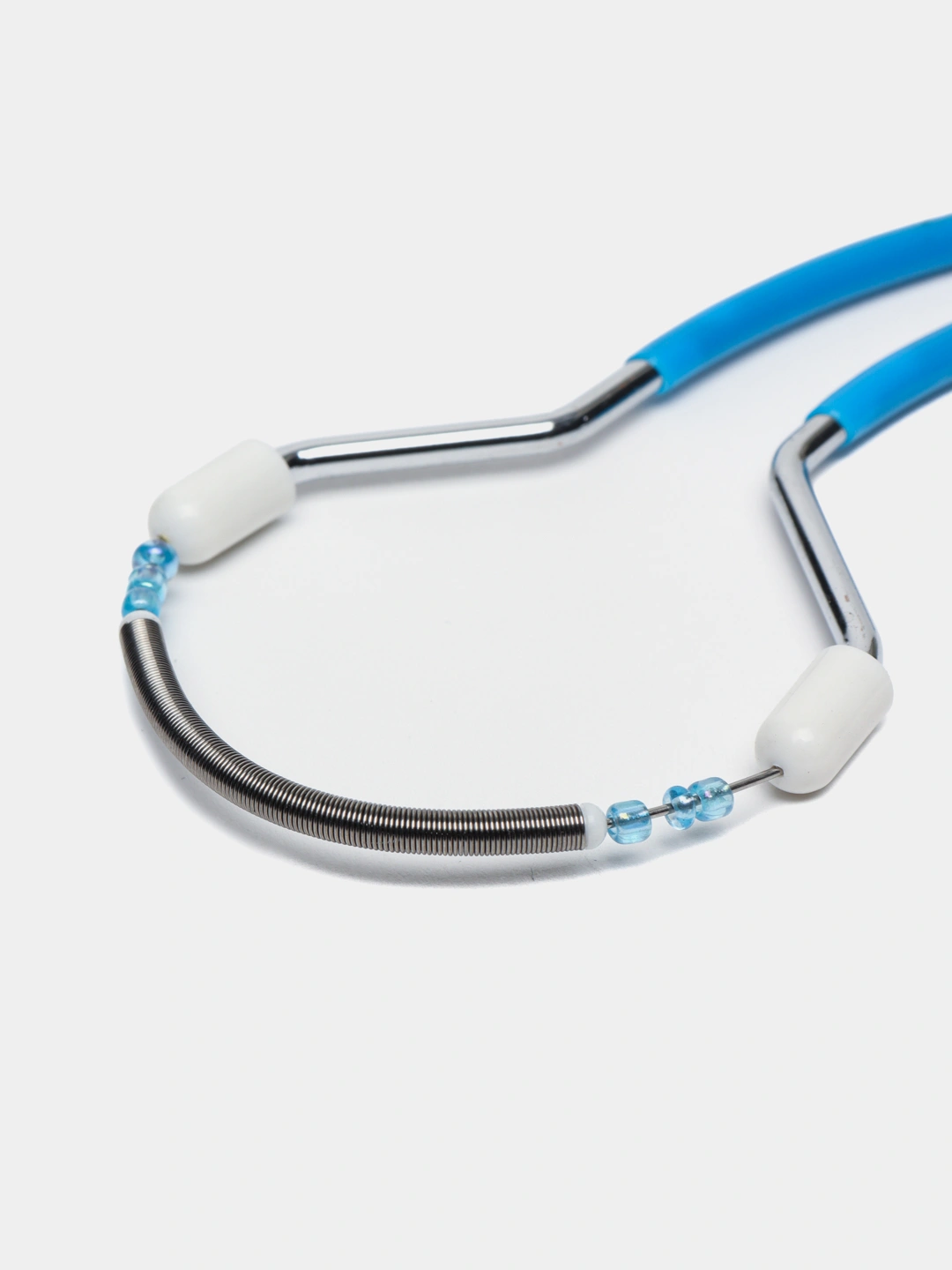 Эпилятор ручной. инструмент для удаления волос и щетинок на лице ...