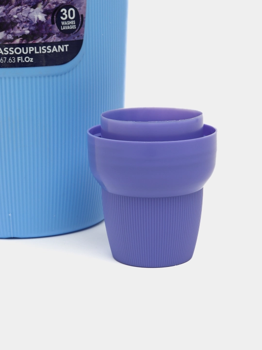 Ikki komponentli yumshatuvchi-konditsioner Felce Azzura, lavanda va iris, 2 litr