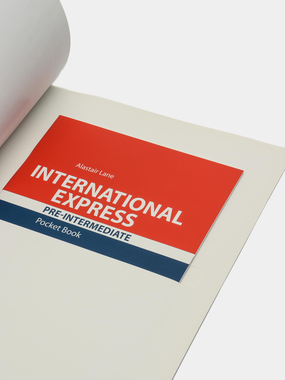 Book　по　низким　Pre-Intermediate　в　интернет-магазине　Pack　International　купить　ценам　Express　Student's　Uzum