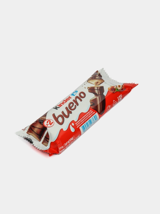 Вафли Kinder Bueno в молочном шоколаде, 43 г