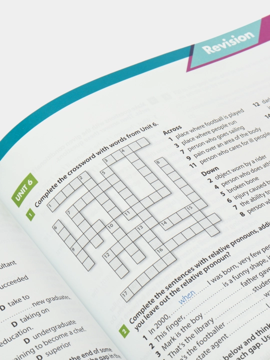 Compact First Students Book with Answers + Workbook with Answers with Audio