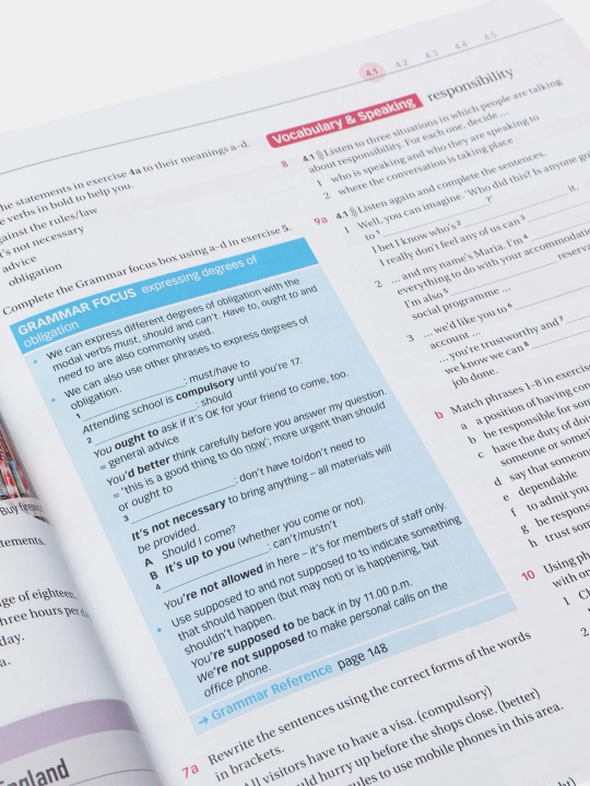Navigate. C1 Advanced. Coursebook with Oxford Online Skills Program and DVD