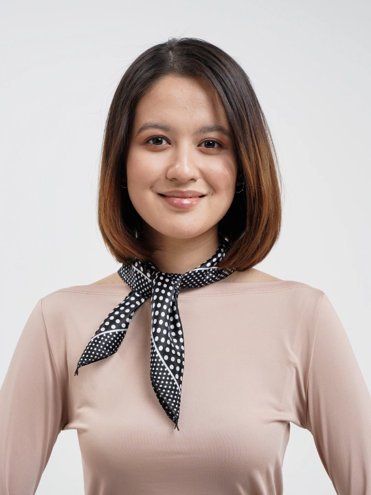 Ayollar ro'molchasi bosh yoki bo'yin uchun, kvadrat bosma bandana, atlas palantin - 