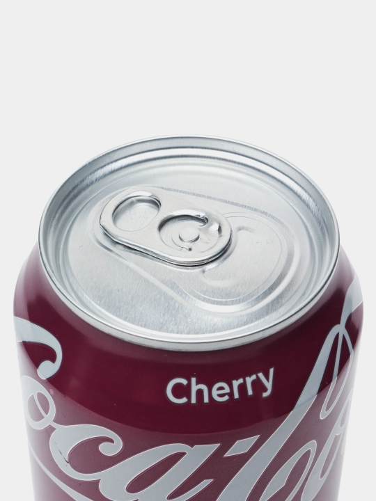 Прохладительный напиток Coca Cola, со вкусом черешни, 330 мл