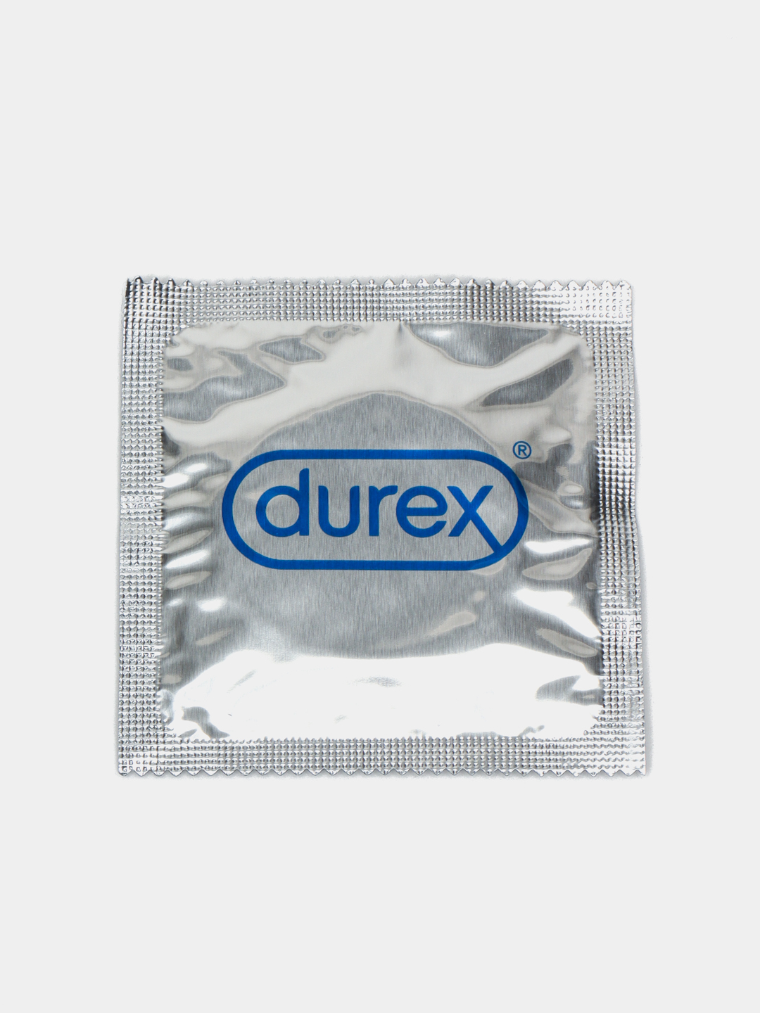 Durex ультратонкие invisible. Презервативы дюрекс серые. Durex серая упаковка. Презерватив прозрачный. Презервативы в прозрачной упаковке.