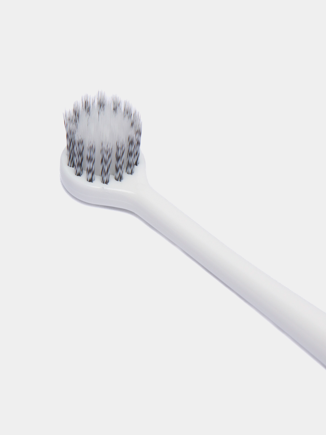 Men faqat tish chotkasi bilan sikaman Men faqat tish chotkasi bilan sikaman