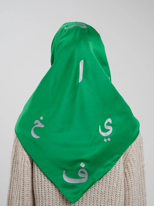 Ayol ro'moli arabcha harflar bilan PJA-0038/11