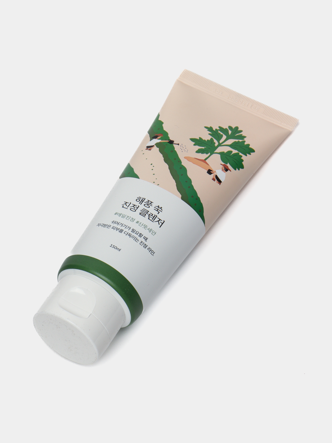 Round lab mugwort calming cleanser