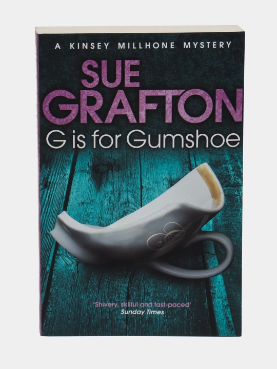 G Is For Gumshoe, Sue Grafton - 