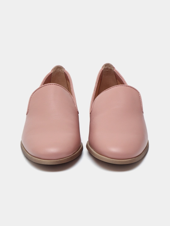 Ayollar uchun slipon Unisa