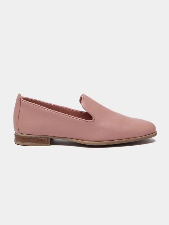 Ayollar uchun slipon Unisa