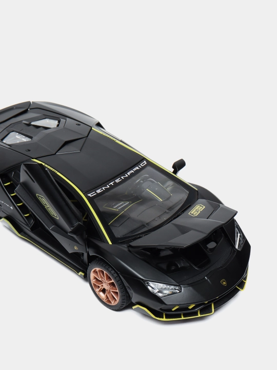 Metall mashina Lamborghini LP770-4 Transformers, 1:24