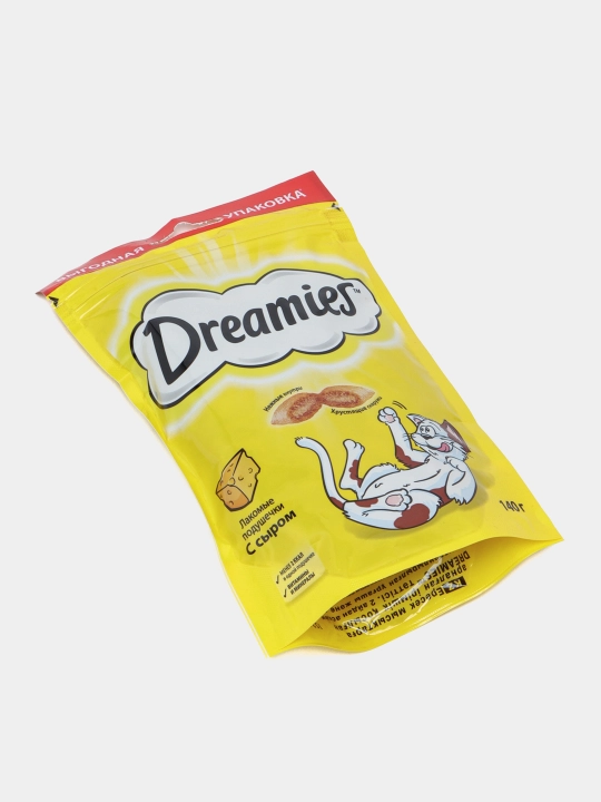 Лакомство для кошек Dreamies подушечки с сыром, 140 г, 5 штук