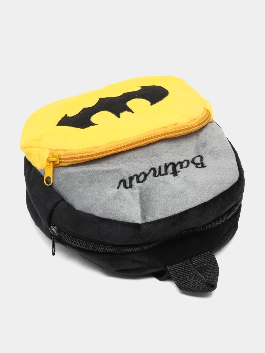 Bolalar uchun ryukzak Batman