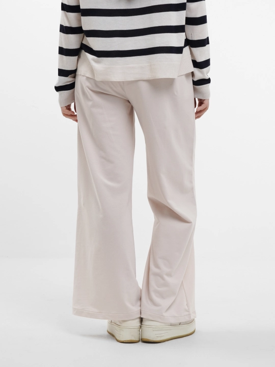 Брюки для женщин