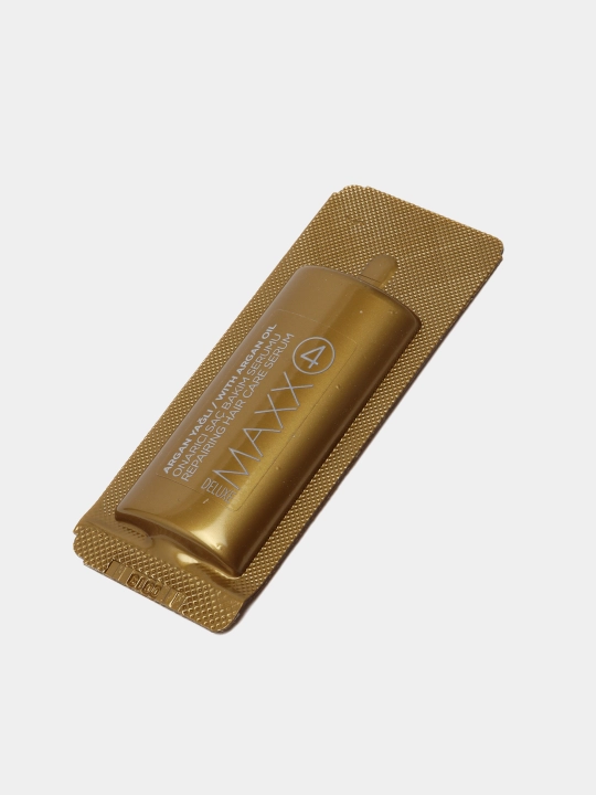 Крем - краска для волос MAXX Deluxe Beauty Expert, стойкое окрашивание волос