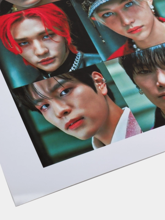 Stikerlar Stray kids guruhi bilan, o'zi kesiladigan