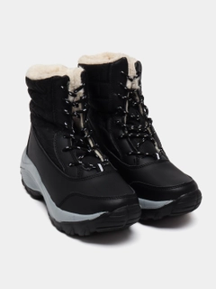Черный