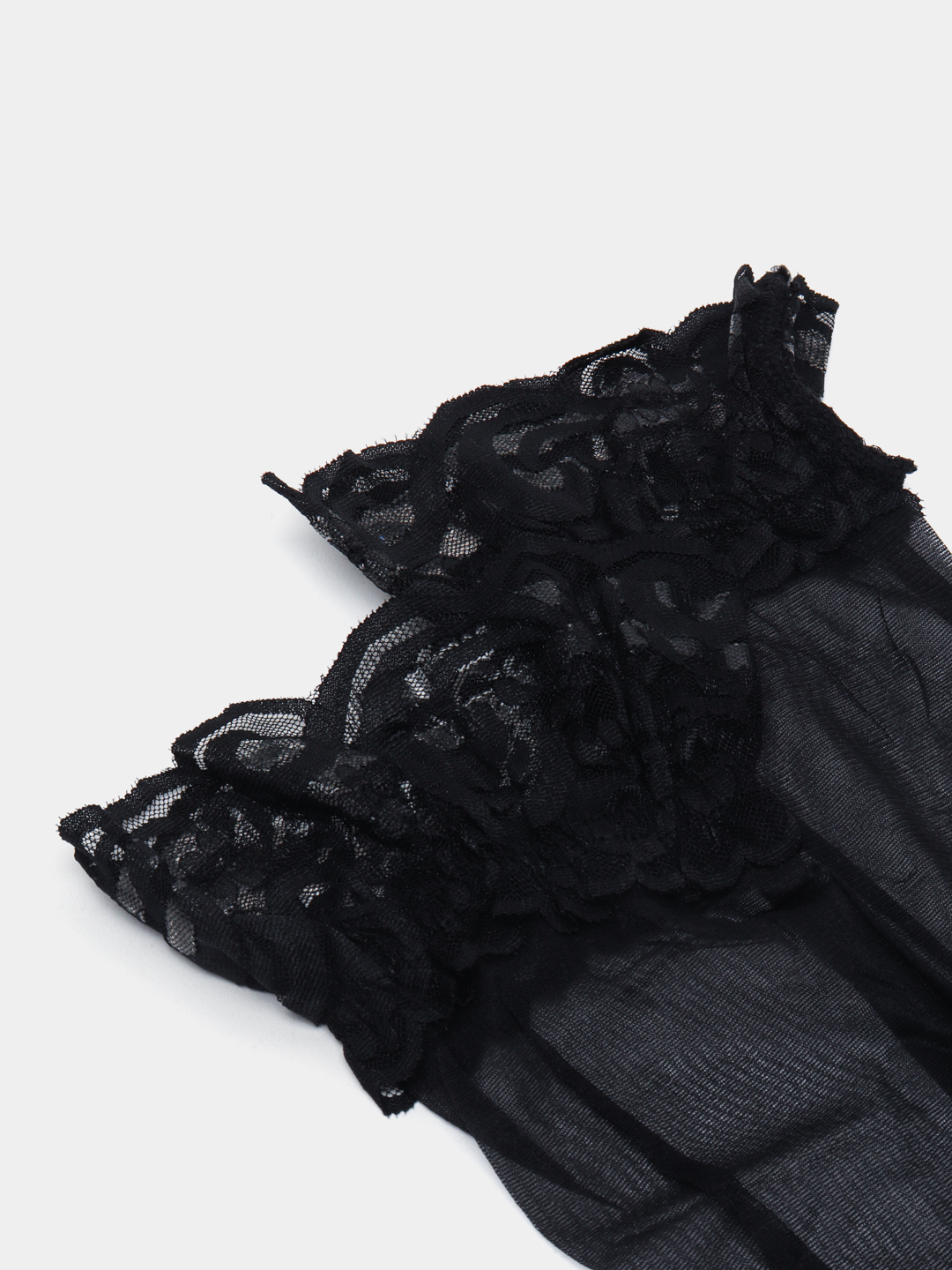 Mayolarda va plyajda porno tomosha qiling Erkaklar olomonidan sperma bilan tola mushuk