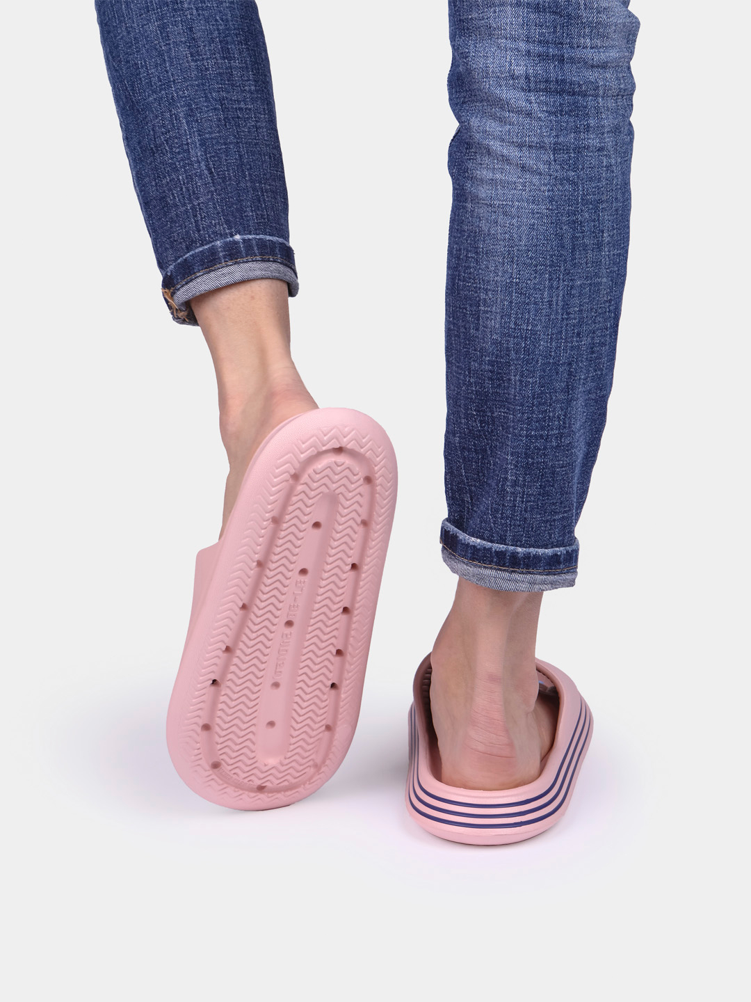 Clara Lago samimiy fotosuratlar