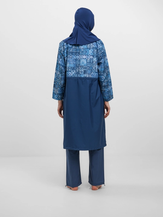 Ayollar cho‘milish kiyimi, burkini, yopiq