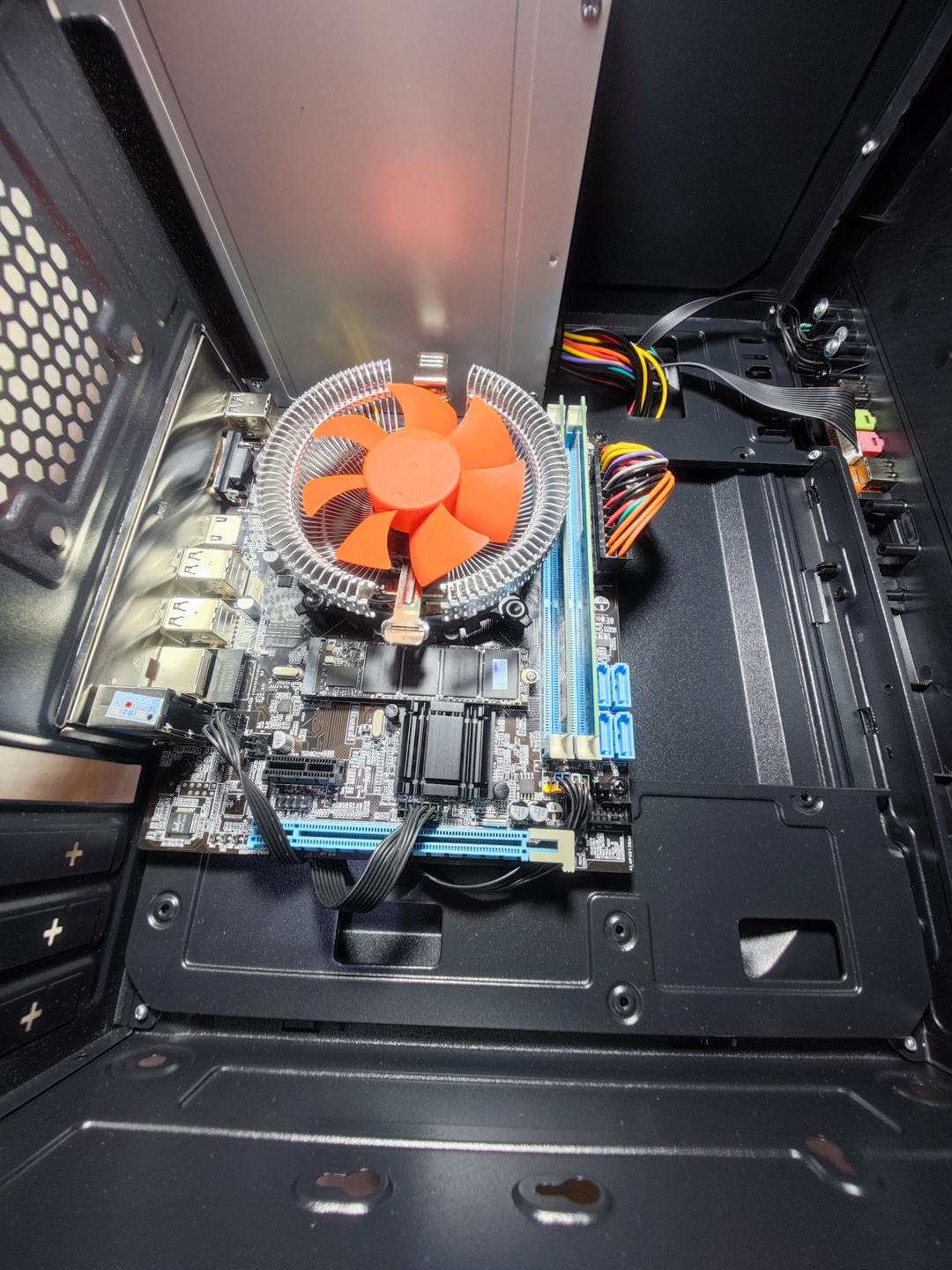 Blok tizimi Core i5/256GB SSD/M.2 NVMe/8 GB RAM, ofis kompyuteri