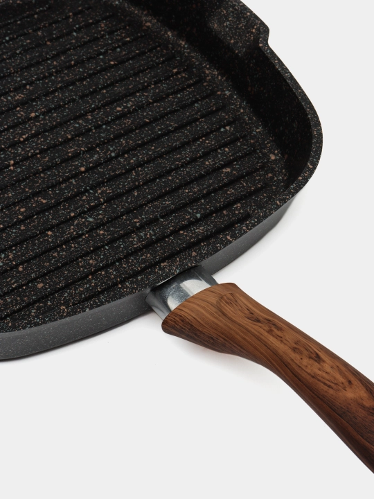 Tova gril Kukmara Granit Ultra 28×28 sm (Rang-Original)