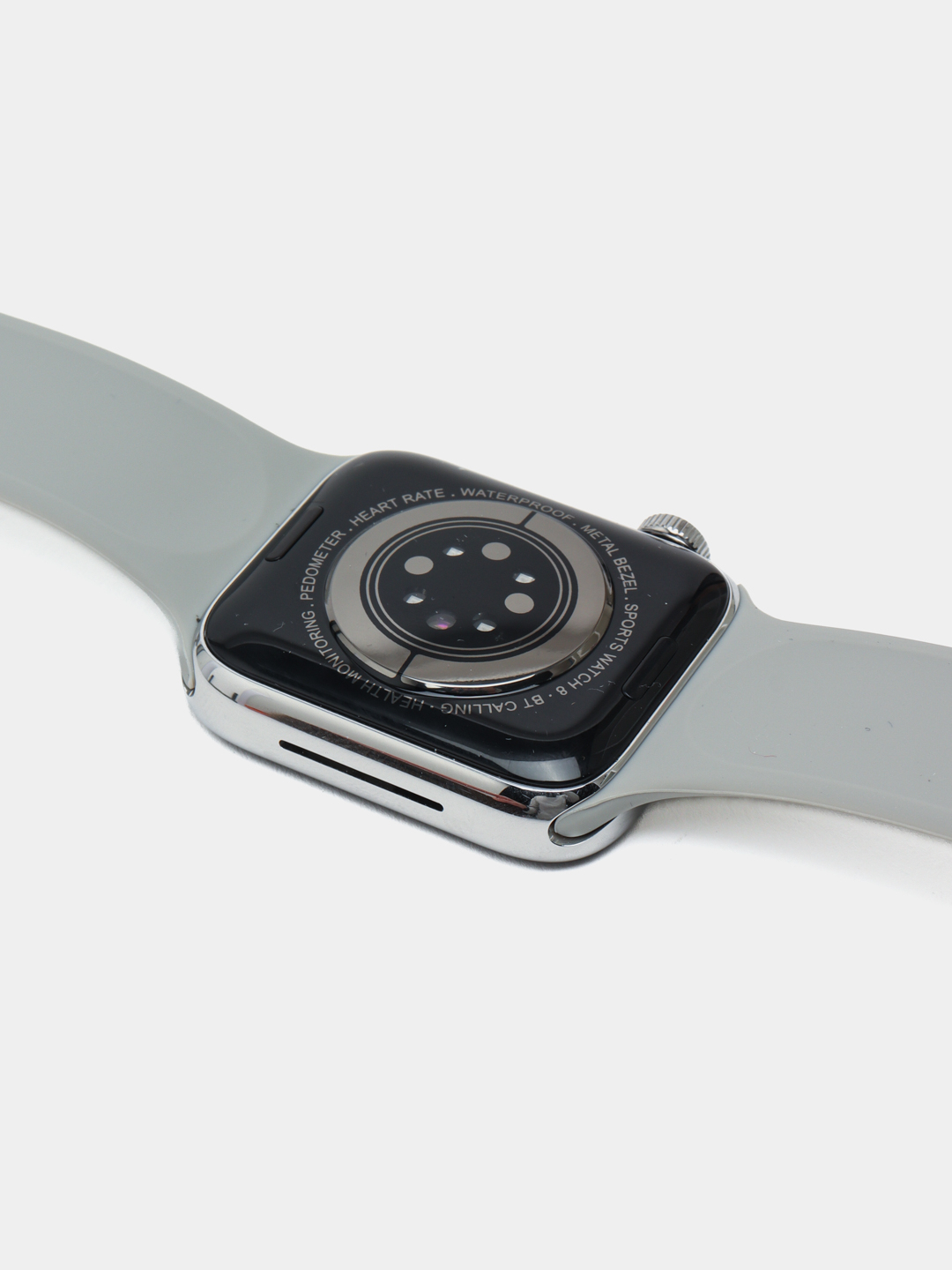 Jinsiy qiz uning butun anus ustida pissed bor