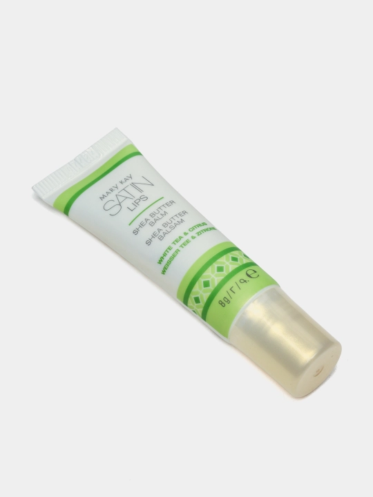 Satin Lips Shea yog'i lablarini parvarish qilish tizimi oq choy va sitrus