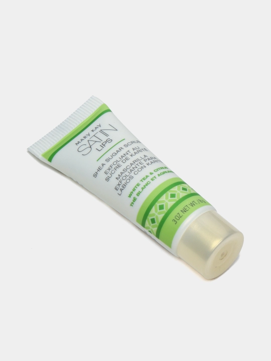 Satin Lips Shea yog'i lablarini parvarish qilish tizimi oq choy va sitrus