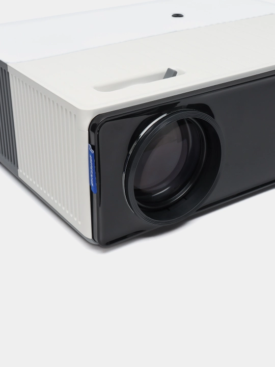 Multimedia proyektor D5000