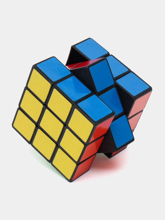 Boshqotirma Rubik kubigi, 3 * 3
