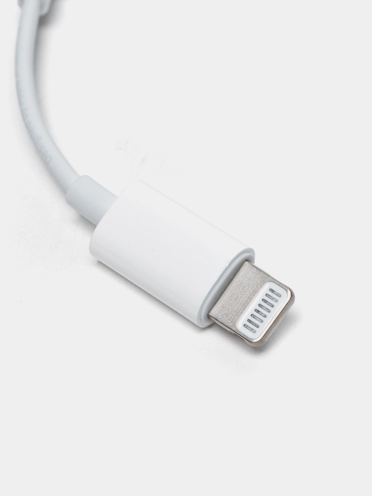 Apple Lightning to jack adapter 3.5 mm dan Lightning qurilmalariga
