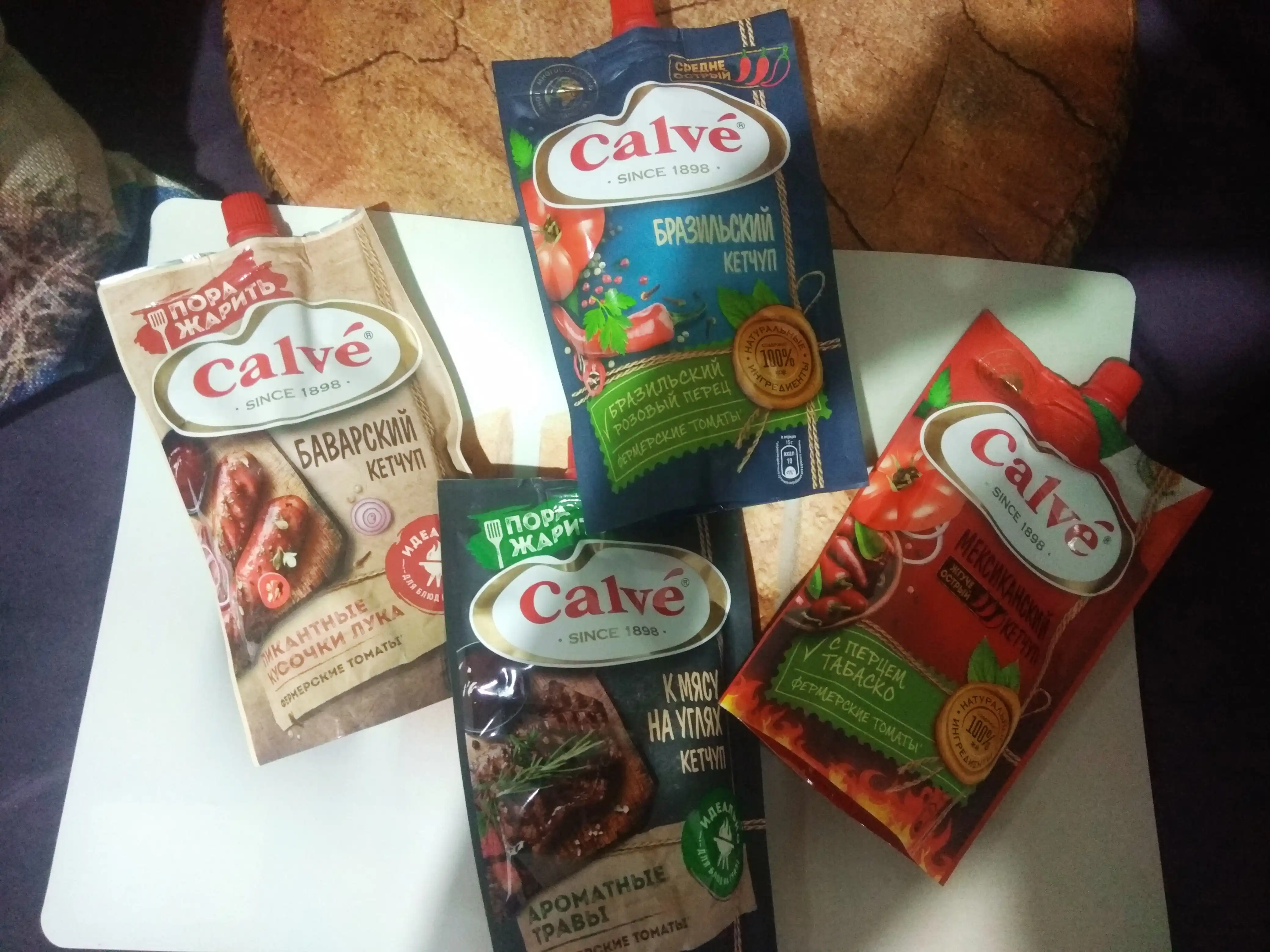 Кетчуп Calve Мексиканский, с перцем табаско, 350 г