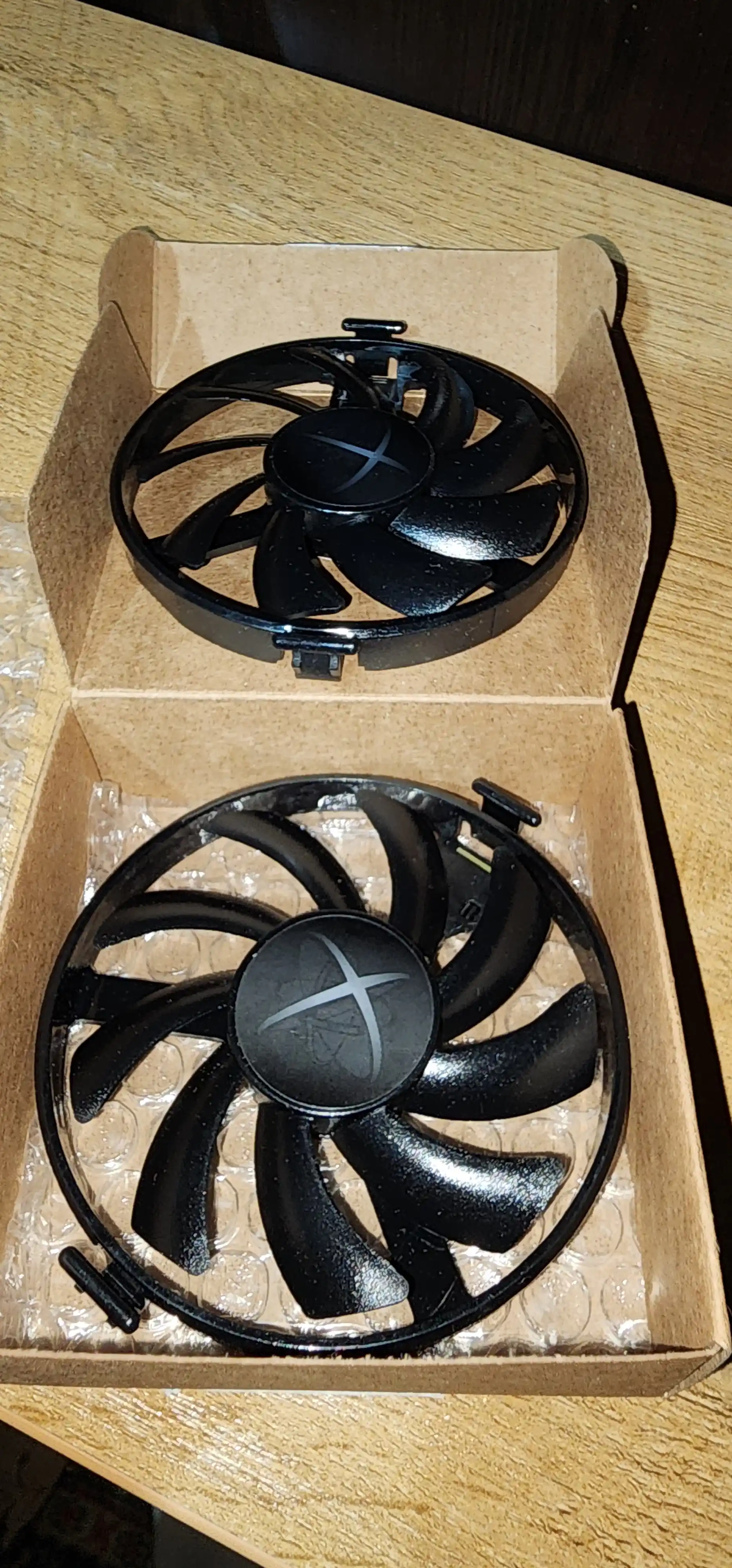 XFX Videokartasi uchun parrak simsiz FDC10U12S9-C